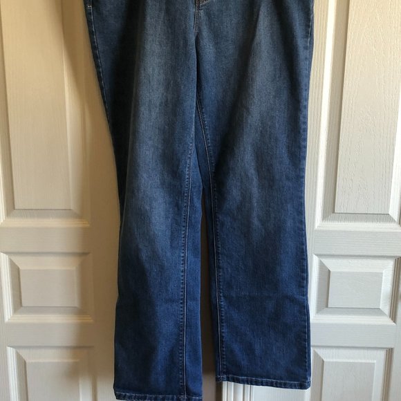 COPY - Buffalo Boulevard Boyfriend Jeans - Picture 6 of 13
